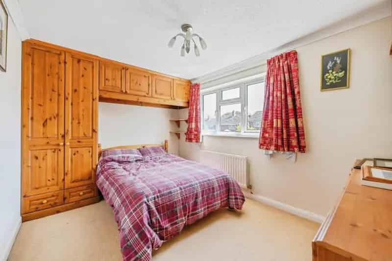 5 Bed Detached House for Sale in Wilnecote Tamworth