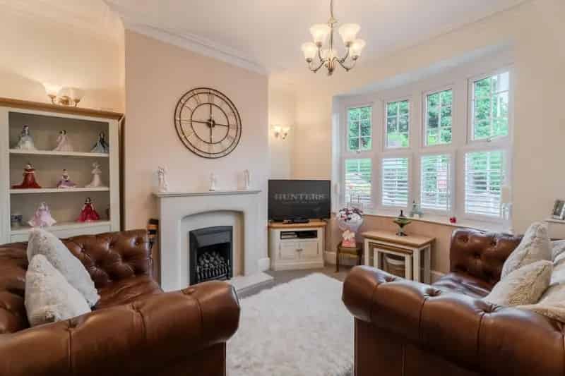 2 Bedroom House For Sale Near Public Transport