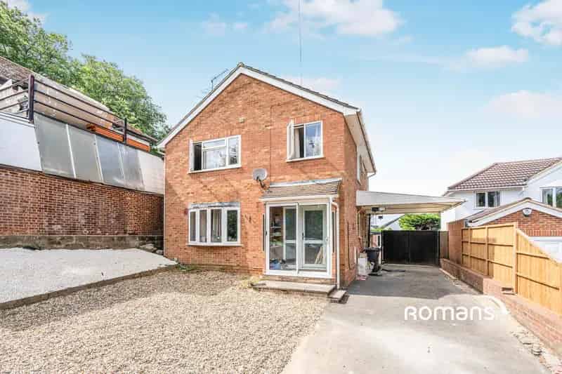 3 Bedroom Detached house