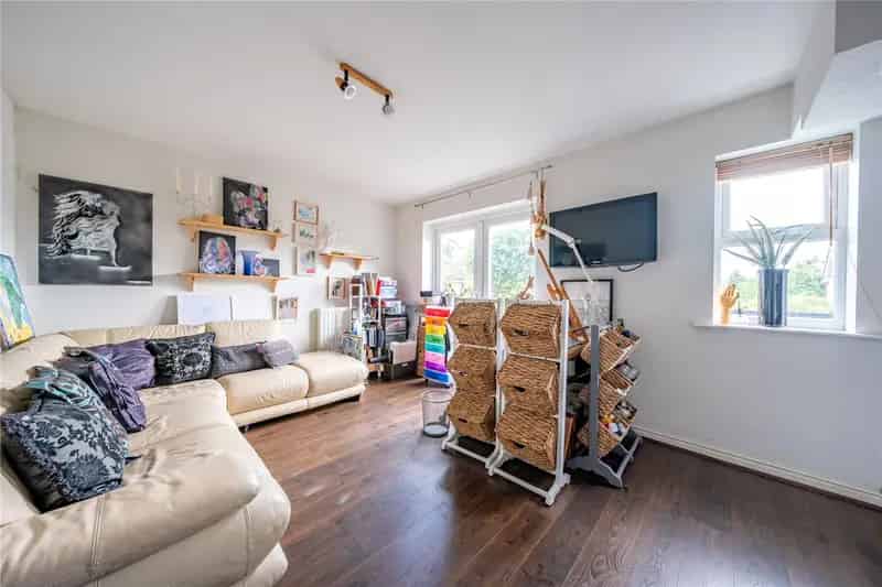 4 Bedroom Detached House for Sale Apperley Bridge
