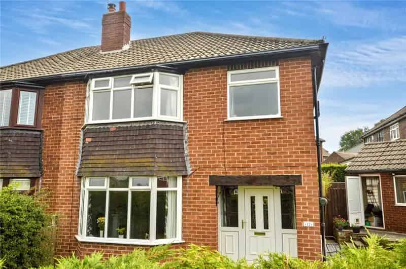 Three Bed Semi Detached House with Drive and Garage