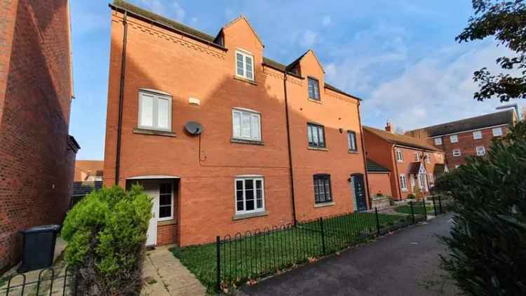 4 Bedroom Semi Detached House to Rent