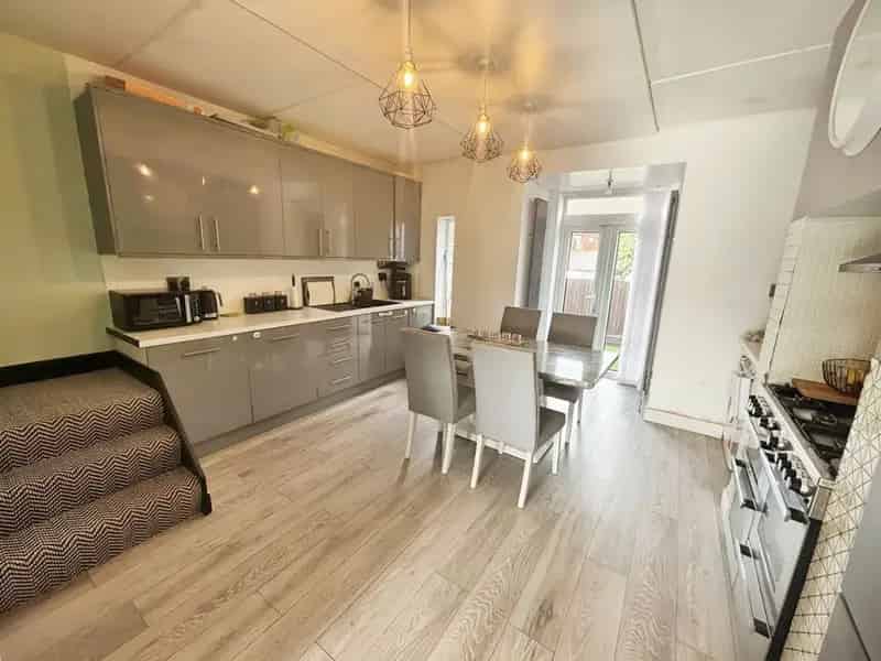 2 Bedroom Mid Terrace House for Sale Hyde Greater Manchester