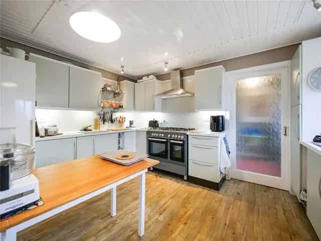 3 Bedroom Bungalow for Sale in Skelmorlie