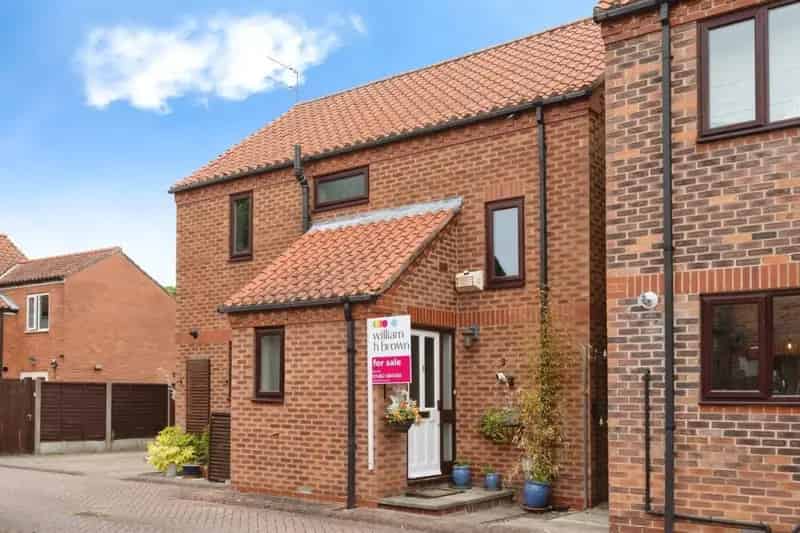 3 Bedroom Detached House in Beverley Exclusive Cul De Sac
