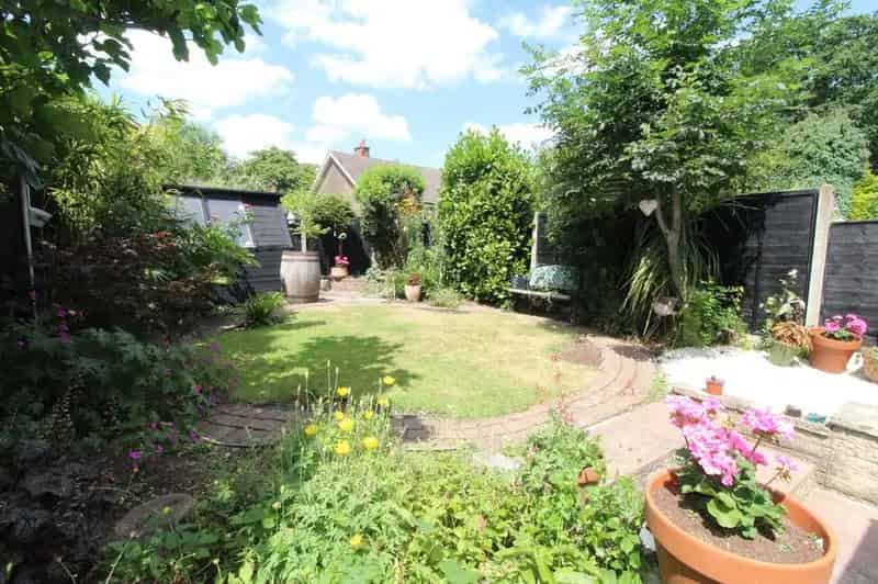 3 Bedroom Semi Detached House Birmingham