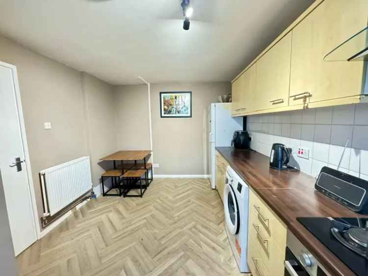 4 Bedroom House for Rent in Bristol - Newly Renovated