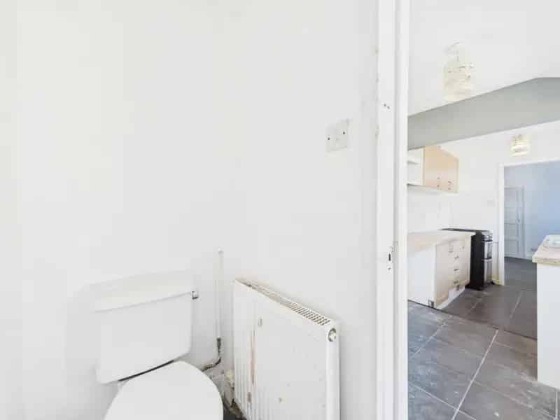 2 bedroom House
 To Rent