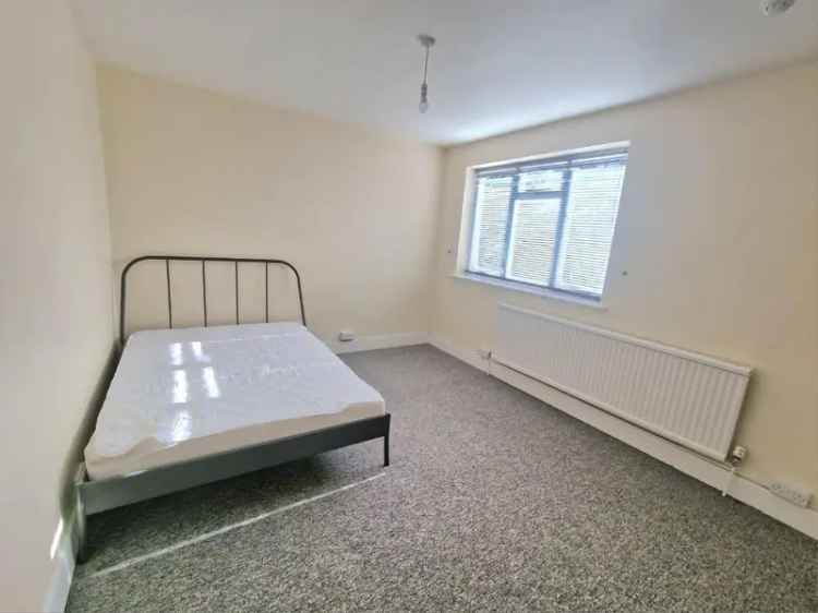 1 Bedroom House of Multiple Occupation Bournemouth All Bills Included