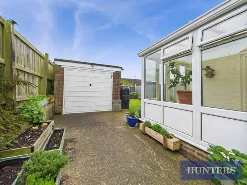 3 Bed Semi-Detached House for Sale