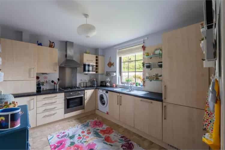 2 Bed Flat Penicuik Esk Bridge Development Balcony Parking