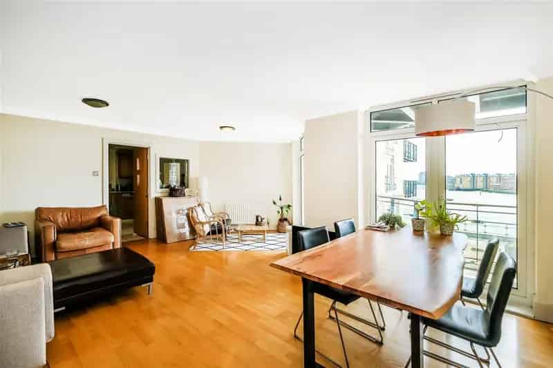 2 Bedroom Apartment House to Rent