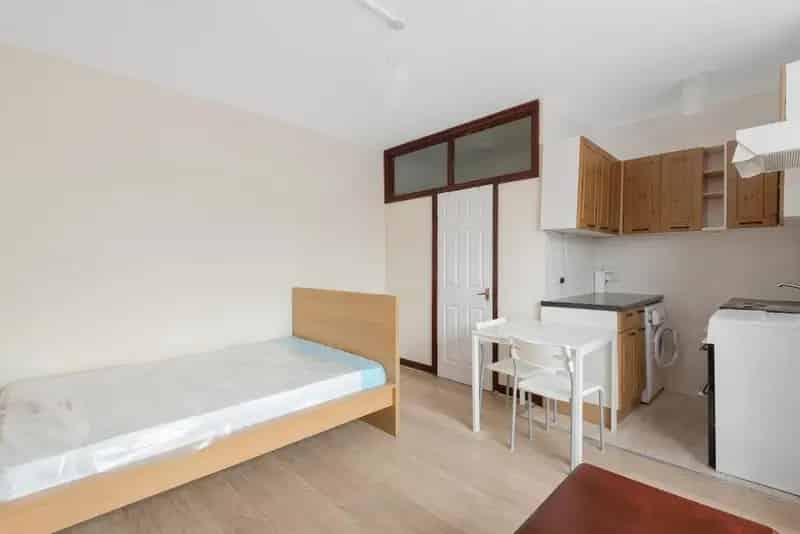 Flat For Rent , London, England