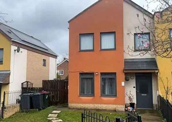  For Rent in Sheffield, England