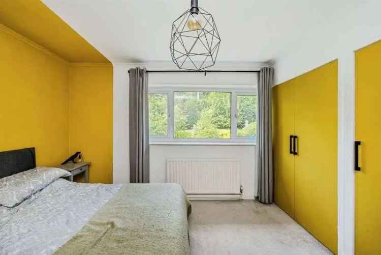 3 Bed House for Sale Crynant Deceptively Spacious Family Home
