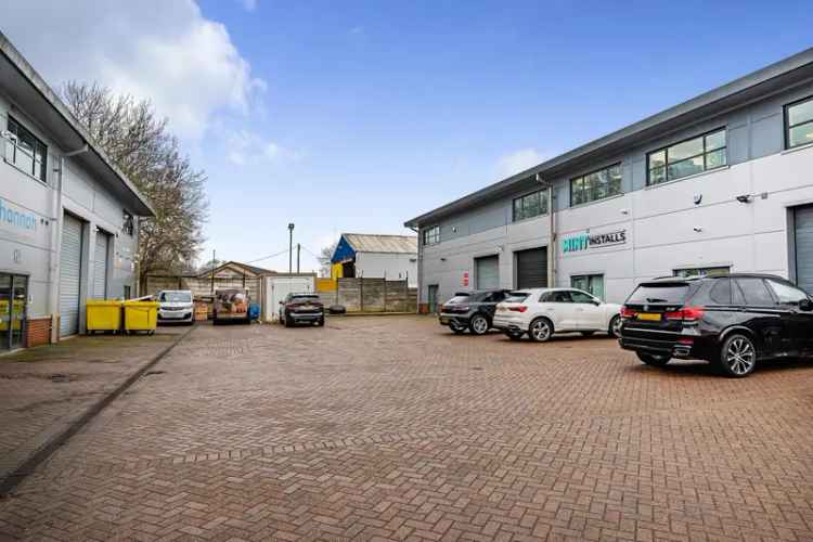 Modern Warehouse Workshop To Let Potters Bar