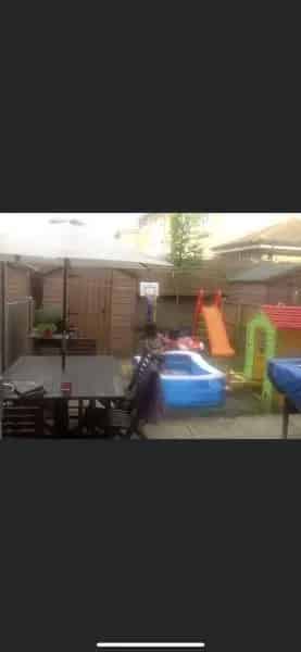 3 Bed Townhouse with 3 Bathrooms Garden and Driveway NW2