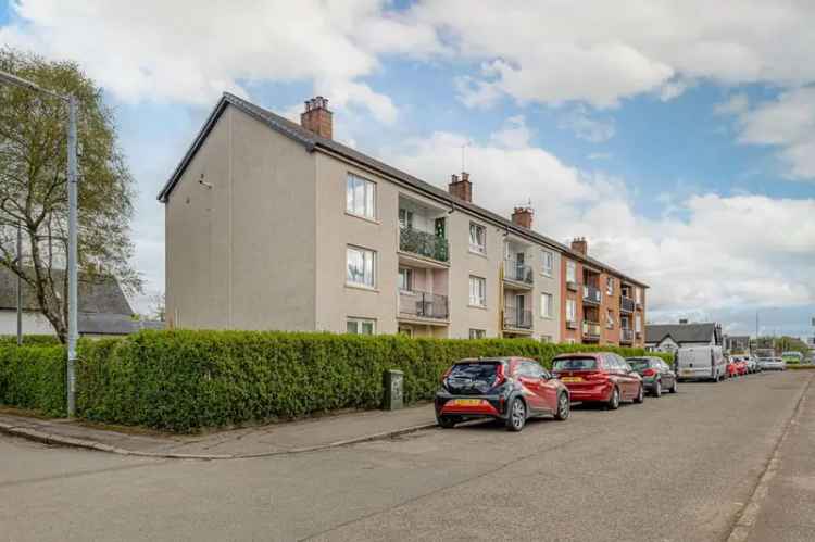 3 Bedroom Apartment for Sale in Jordanhill