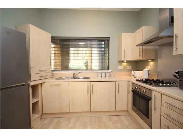2 Bedroom Flat for Sale in New Gorbals