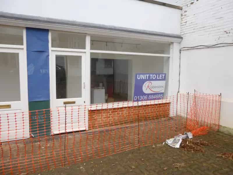 Historic Building Ground Floor Unit 320 sq ft Retail Office Treatment Space