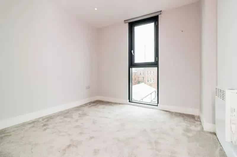 2 Bedroom Flat for Sale Manchester M4 Hallmark Tower