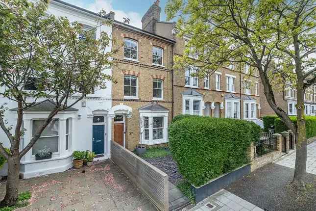 Terraced House for Sale Lillieshall Road London SW4
