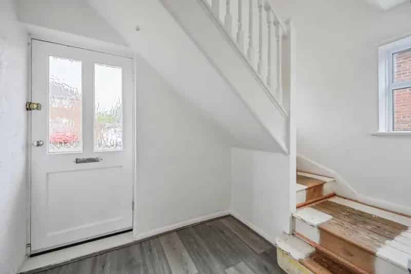 3 Bedroom Semi-Detached House for Sale in Tamworth