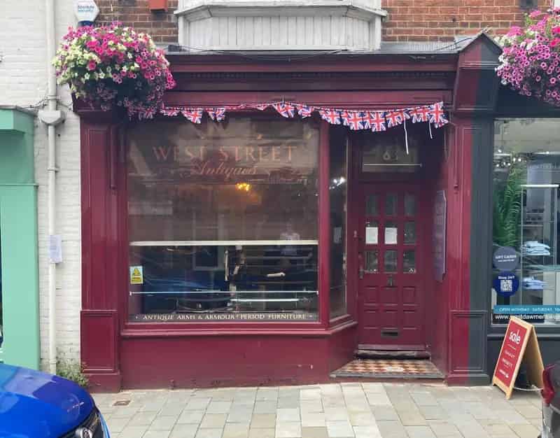 Dorking Commercial Unit For Lease or Sale