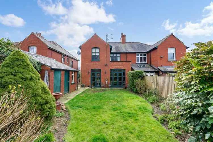4 Bedroom Semi Detached House for Sale