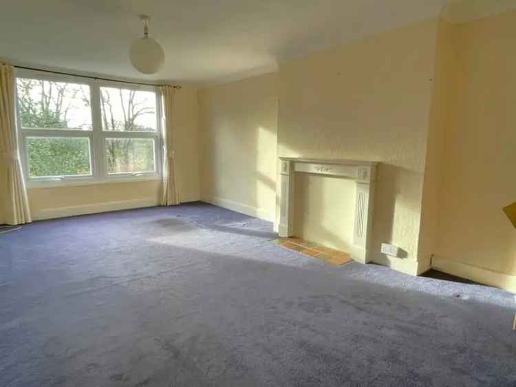 2 Bedroom Flat for Sale Folkestone CT20