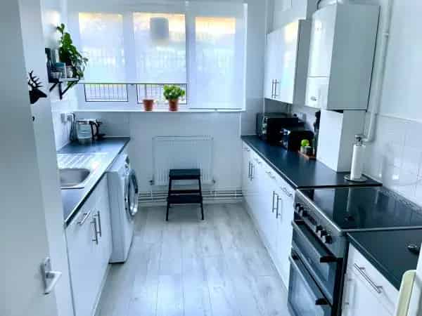 2 Bed Flat Notting Hill - Ground Floor - No Internal Stairs - Balcony