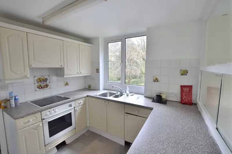2 Bedroom Apartment for Sale - Ideal First Home or Investment