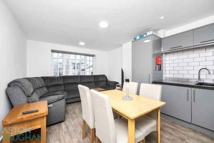 5 Bedroom Apartment To Rent