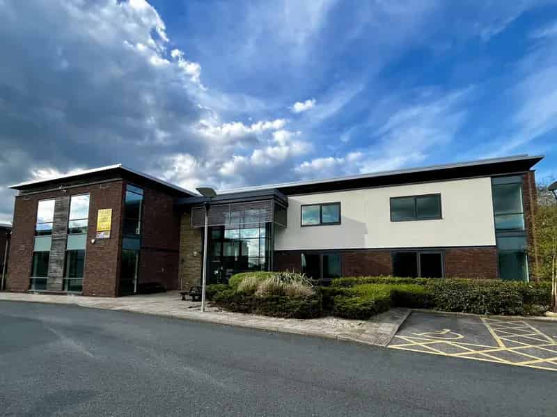 High-Quality Refurbished Office Space Near Leeds Bradford Airport
