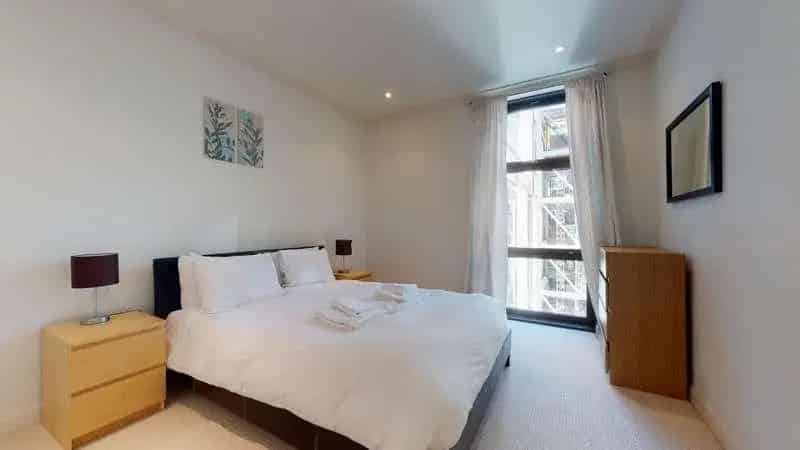 1 Bed Flat for Sale in Canary Wharf, London