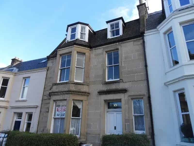 4 Bedroom Student Flat to Rent Near Napier University