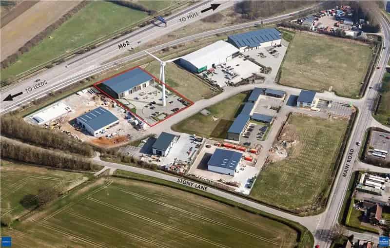 3 New Industrial Units M62 Access Large Yard Parking