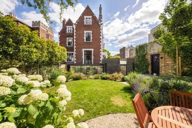 Four Bedroom Family Home for Sale in St Anns Villas London W11