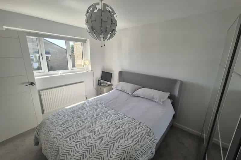High Spec Bungalow White Mead Yeovil 1000pcm