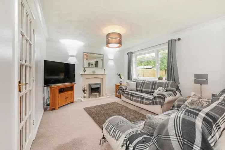 Executive Detached Family Home in Old Basing