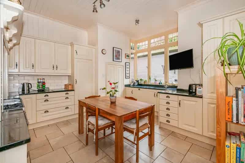 5 Bedroom Period Home For Sale in Beverley