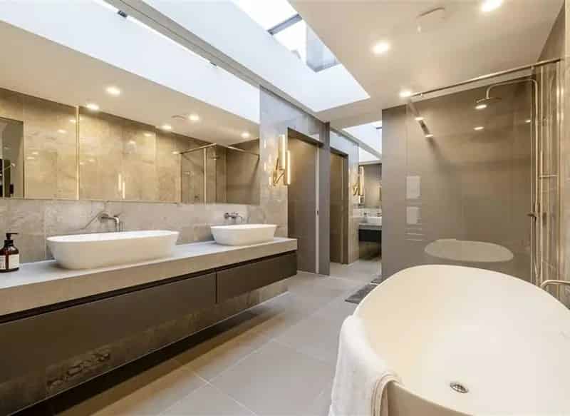 4 Bedroom Mews House Near V&A Museum South Kensington