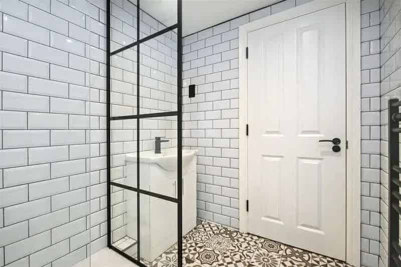 1 Bed Flat for Sale Eastbourne Seafront New Build Apartment