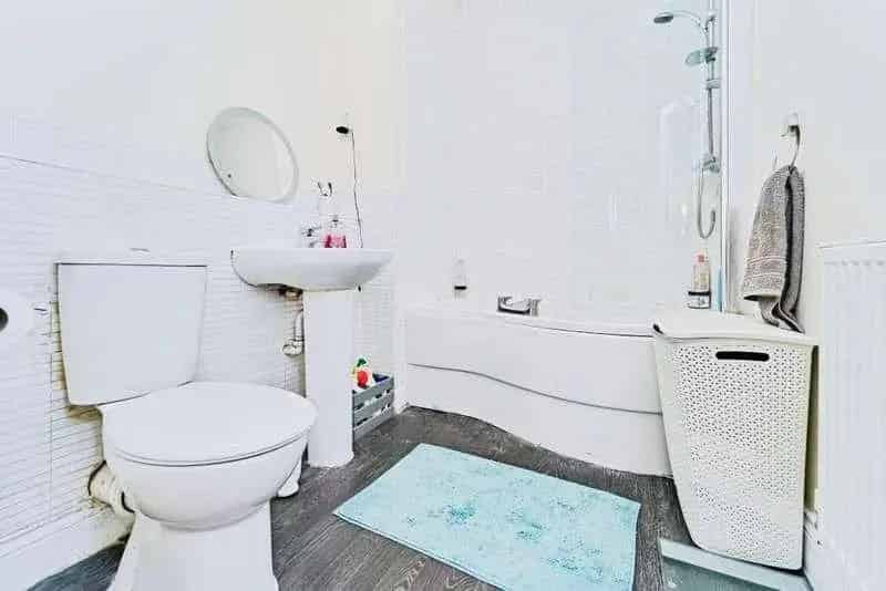 2 Bed Flat for Sale in West Bromwich