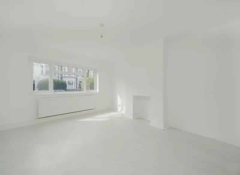 Three Bedroom Freehold House For Sale Chain Free