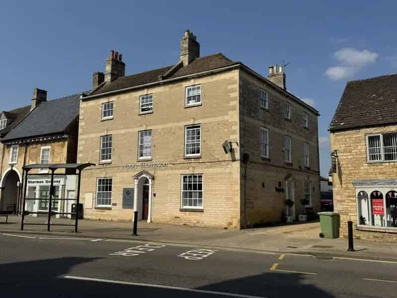 Market Deeping Office Building -  Grade II Listed -  Investment Opportunity