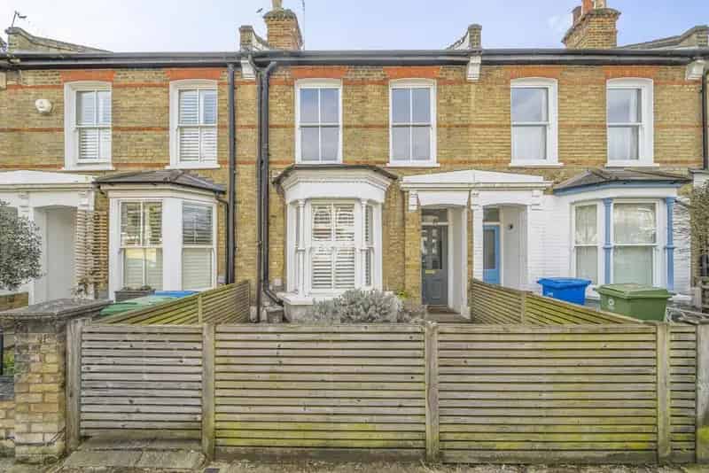 Family Home in East Dulwich Chesterfield Grove
