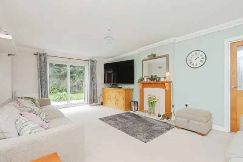 Six Bedroom Detached Family Home Shipdham Norfolk
