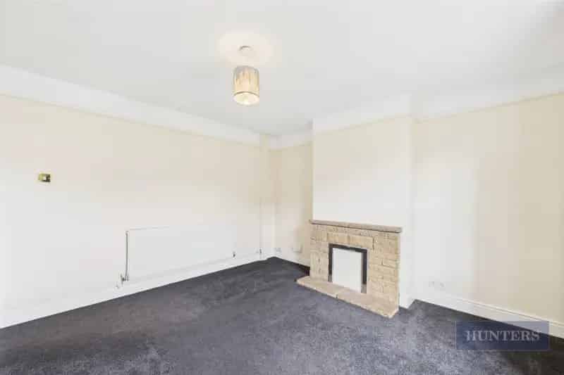 3-4 Bedroom Detached House For Sale in Totton