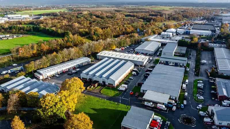 Warehouse Units to Let Trident Business Park High Quality Space